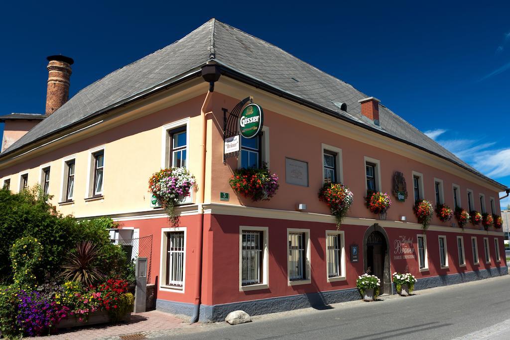 Gasthof Braeuer - Familie Eibensteiner Weißkirchen in Steiermark エクステリア 写真